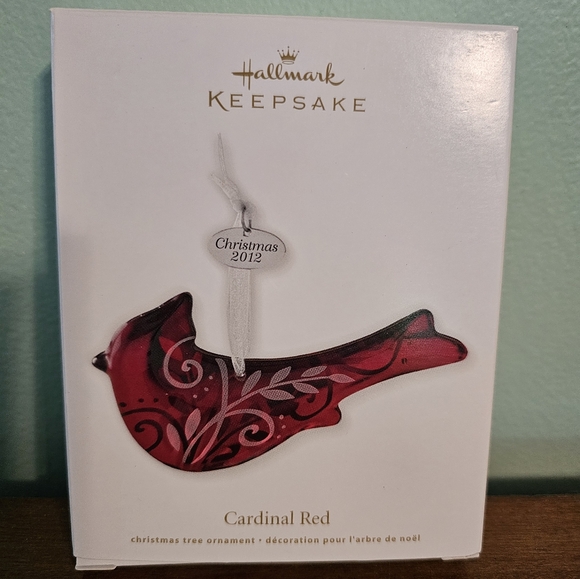 Hallmark Cardinal Red - Picture 1 of 1